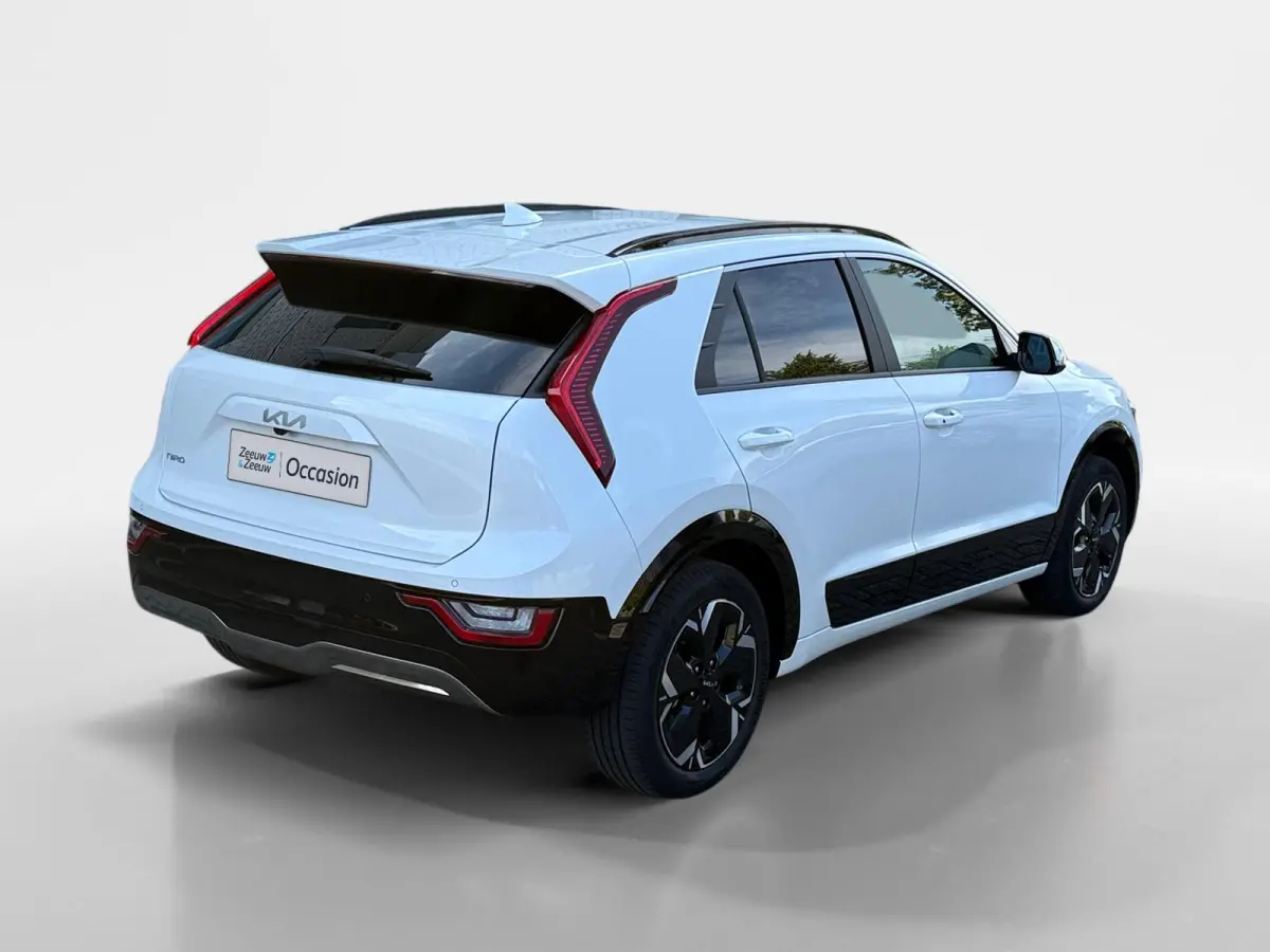 Edition Advanced 64.8 kWh | Camera | Keyless | Navi | Stoel + Stuurverwarming | Blindspot | Apple Carplay | Android Auto | Fabrieksgarantie t/m 03-2031 + 3 jaar verlengd tot 03-2034 |