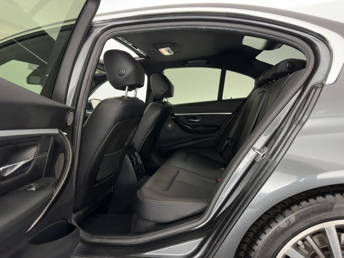 330e High Executive Luxury-Line (Plug-in) (INCL-BTW) Aut. *PANO |  LEATHER | FULL-LED | MEMORY-PACK | HARMAN/KARDON-AUDIO | BLINDSPOT | KEYLESS | CAMERA | NAVI-FULLMAP | DAB | PRIVACY-GLASS 