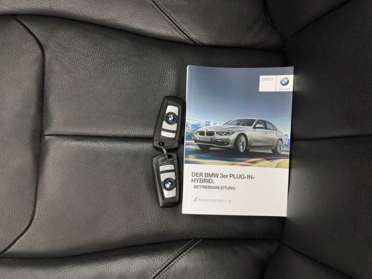 330e High Executive Luxury-Line (Plug-in) (INCL-BTW) Aut. *PANO |  LEATHER | FULL-LED | MEMORY-PACK | HARMAN/KARDON-AUDIO | BLINDSPOT | KEYLESS | CAMERA | NAVI-FULLMAP | DAB | PRIVACY-GLASS 