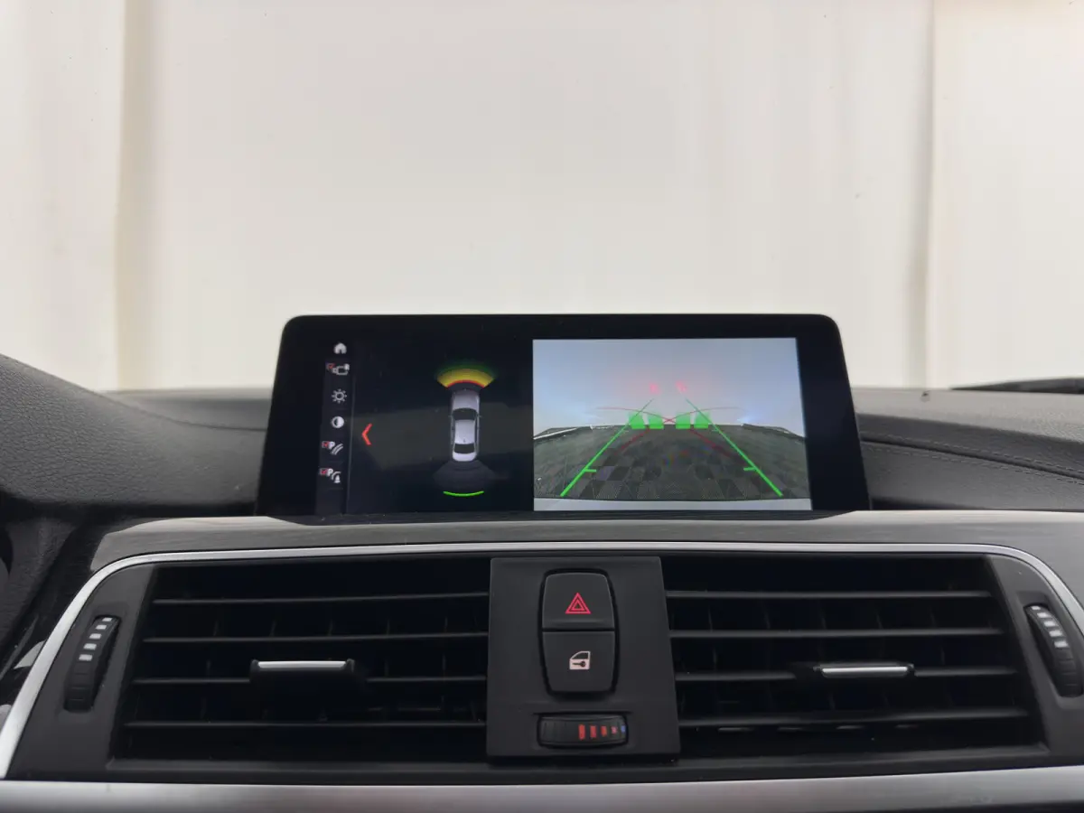 330e High Executive Luxury-Line (Plug-in) (INCL-BTW) Aut. *PANO |  LEATHER | FULL-LED | MEMORY-PACK | HARMAN/KARDON-AUDIO | BLINDSPOT | KEYLESS | CAMERA | NAVI-FULLMAP | DAB | PRIVACY-GLASS 