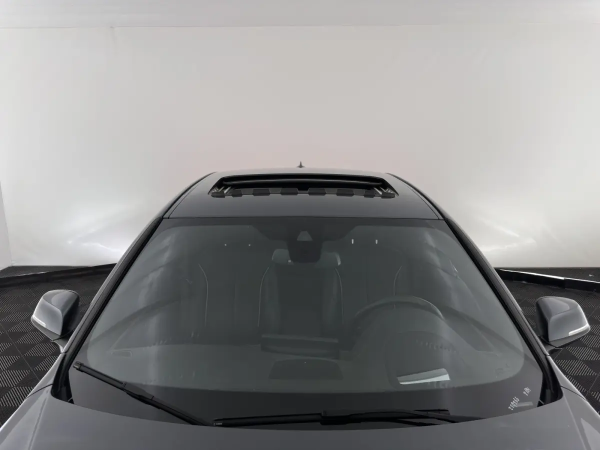 330e High Executive Luxury-Line (Plug-in) (INCL-BTW) Aut. *PANO |  LEATHER | FULL-LED | MEMORY-PACK | HARMAN/KARDON-AUDIO | BLINDSPOT | KEYLESS | CAMERA | NAVI-FULLMAP | DAB | PRIVACY-GLASS 