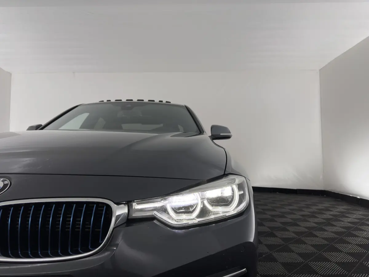 330e High Executive Luxury-Line (Plug-in) (INCL-BTW) Aut. *PANO |  LEATHER | FULL-LED | MEMORY-PACK | HARMAN/KARDON-AUDIO | BLINDSPOT | KEYLESS | CAMERA | NAVI-FULLMAP | DAB | PRIVACY-GLASS 