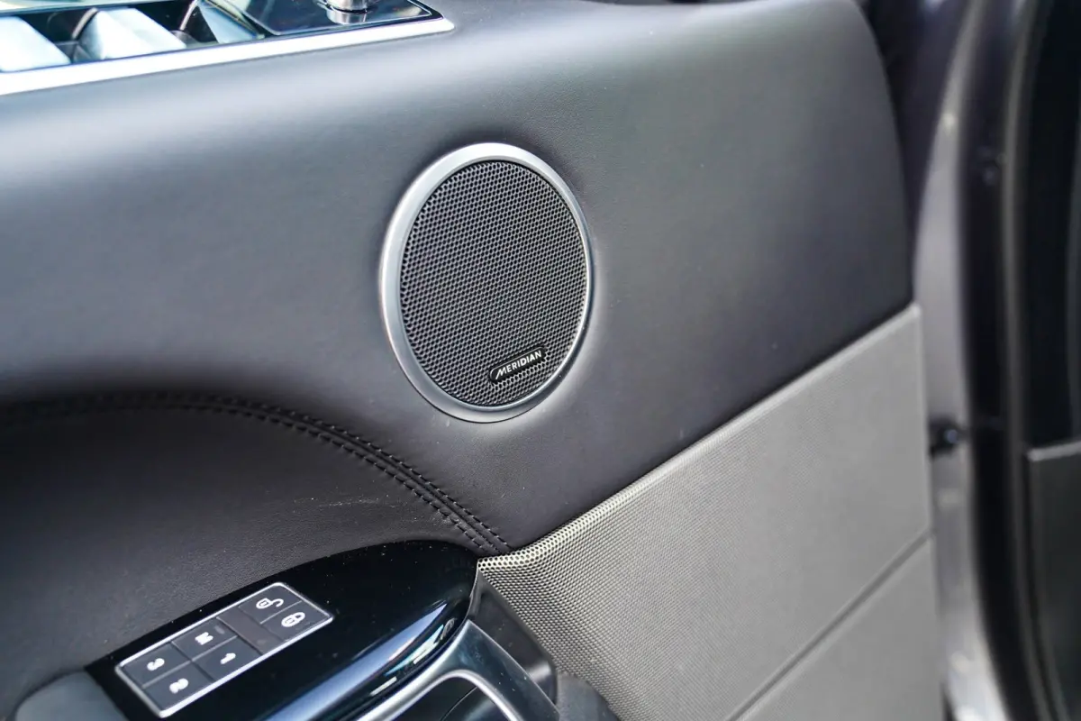 2.0 P400e Limited Edition | SV Autobiography | Panorama | Luxe Leder | Stoelventilatie | HUD | 360cam