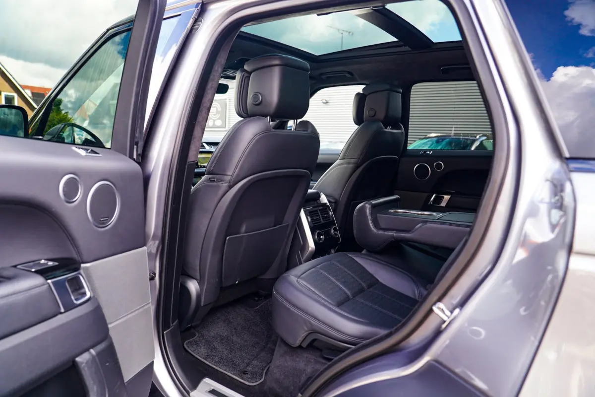 2.0 P400e Limited Edition | SV Autobiography | Panorama | Luxe Leder | Stoelventilatie | HUD | 360cam