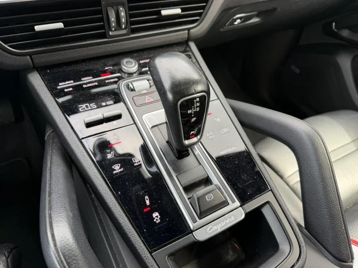 3.0 E-Hybrid Sport Chrono | Panoramadak | Camera | Bose | Elektrische Trekhaak | Elektrische Achterklep |