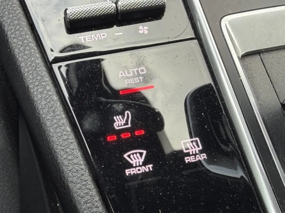 3.0 E-Hybrid Sport Chrono | Panoramadak | Camera | Bose | Elektrische Trekhaak | Elektrische Achterklep |