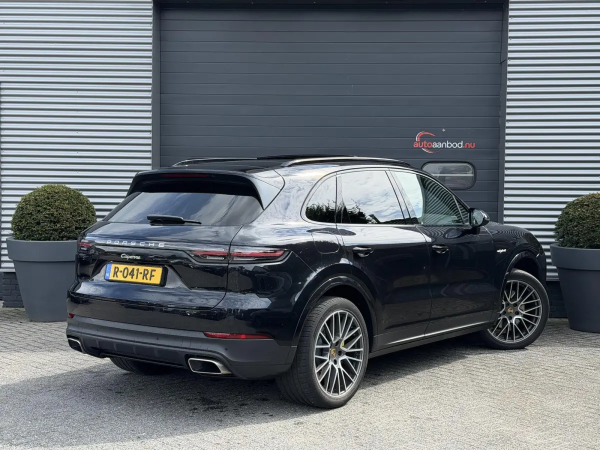 3.0 E-Hybrid Sport Chrono | Panoramadak | Camera | Bose | Elektrische Trekhaak | Elektrische Achterklep |