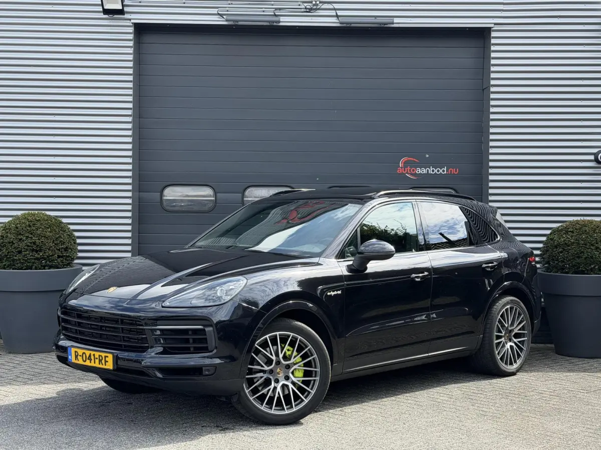 3.0 E-Hybrid Sport Chrono | Panoramadak | Camera | Bose | Elektrische Trekhaak | Elektrische Achterklep |
