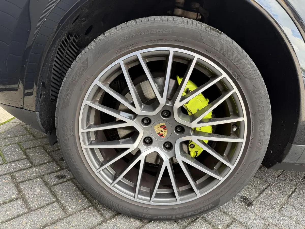 3.0 E-Hybrid Sport Chrono | Panoramadak | Camera | Bose | Elektrische Trekhaak | Elektrische Achterklep |