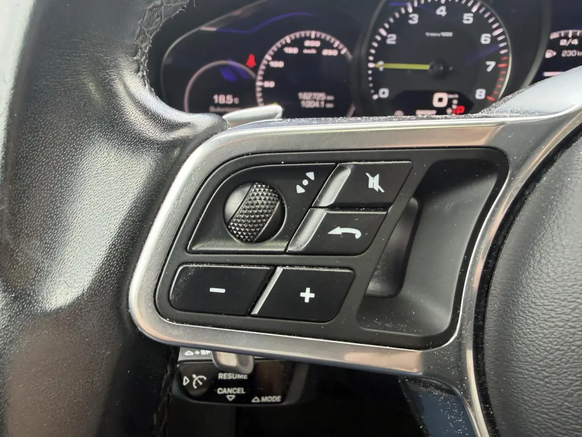 3.0 E-Hybrid Sport Chrono | Panoramadak | Camera | Bose | Elektrische Trekhaak | Elektrische Achterklep |