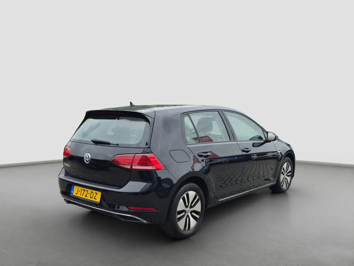 E-DITION | 91,25% SoH | Warmtepomp | LED | Adaptieve CC | Parkeersensoren | Full map navigatie | Carplay/android auto |
