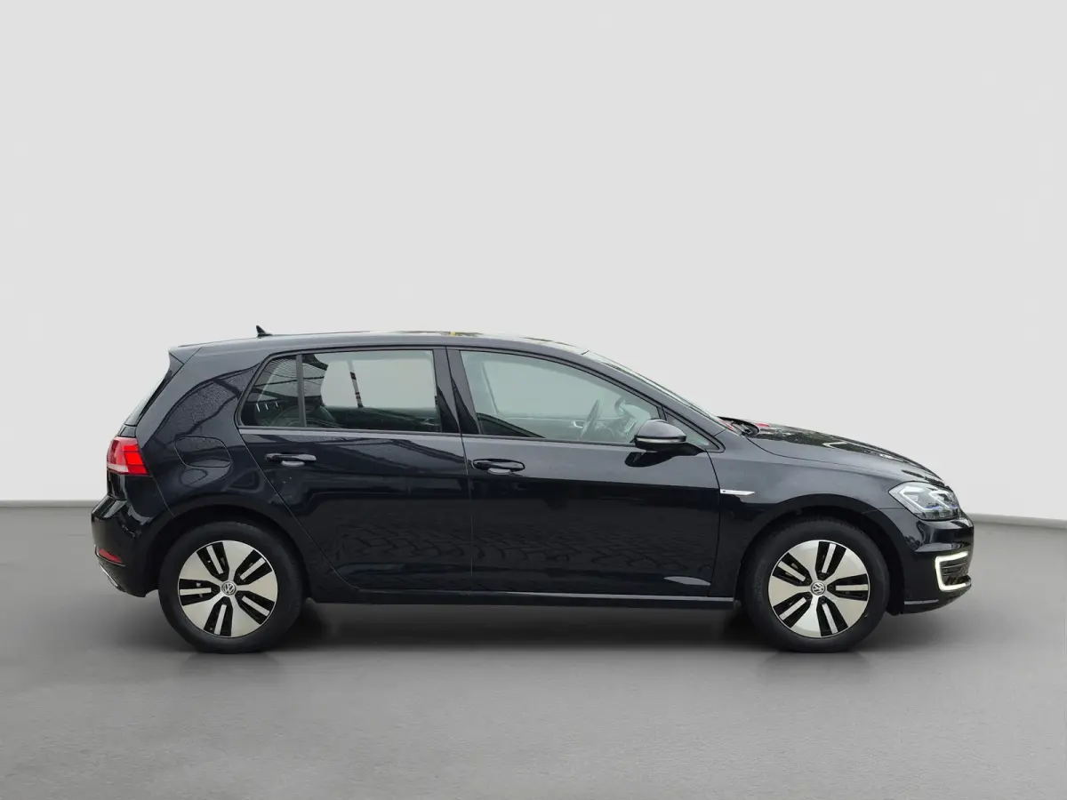 E-DITION | 91,25% SoH | Warmtepomp | LED | Adaptieve CC | Parkeersensoren | Full map navigatie | Carplay/android auto |