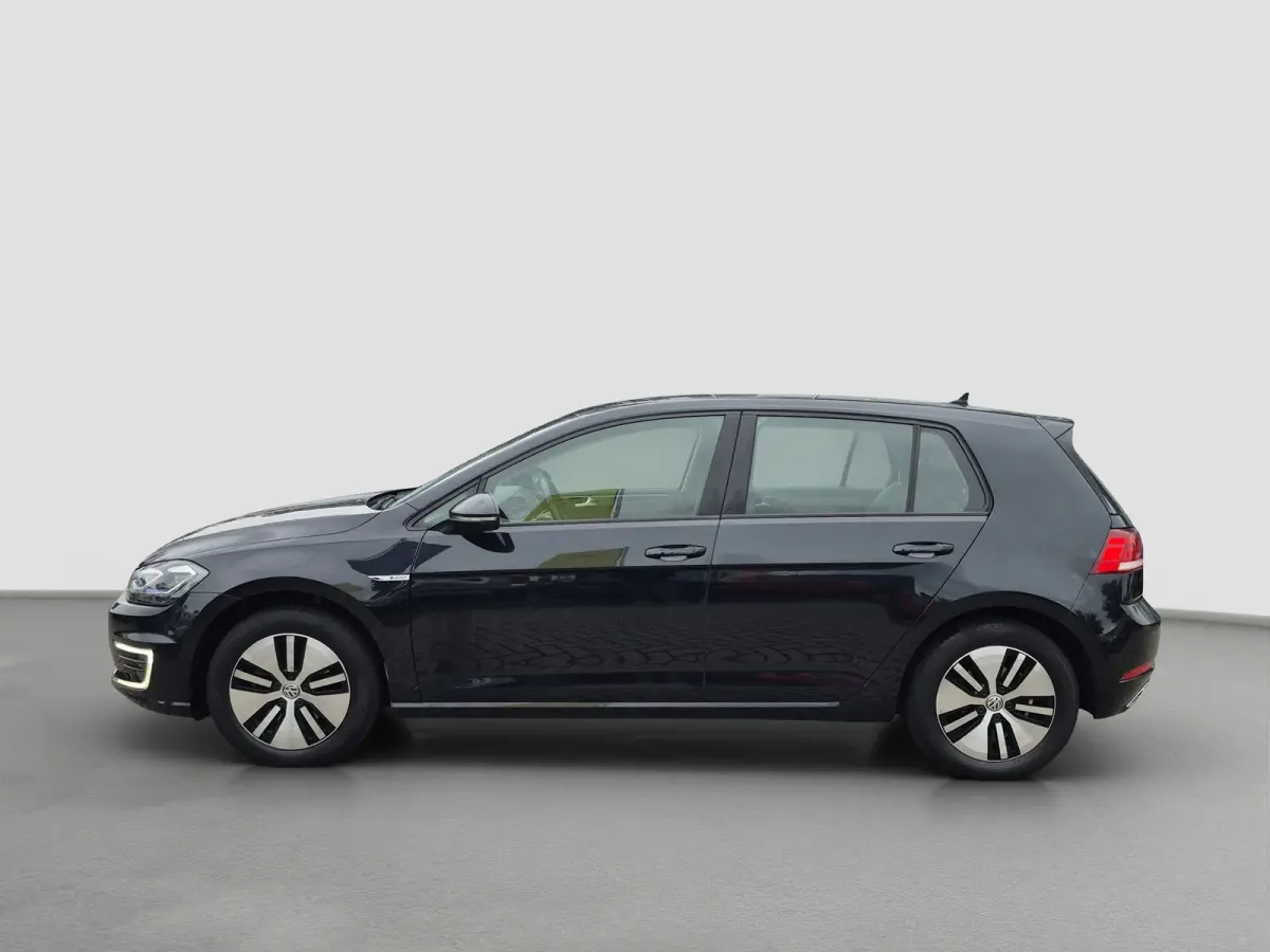 E-DITION | 91,25% SoH | Warmtepomp | LED | Adaptieve CC | Parkeersensoren | Full map navigatie | Carplay/android auto |