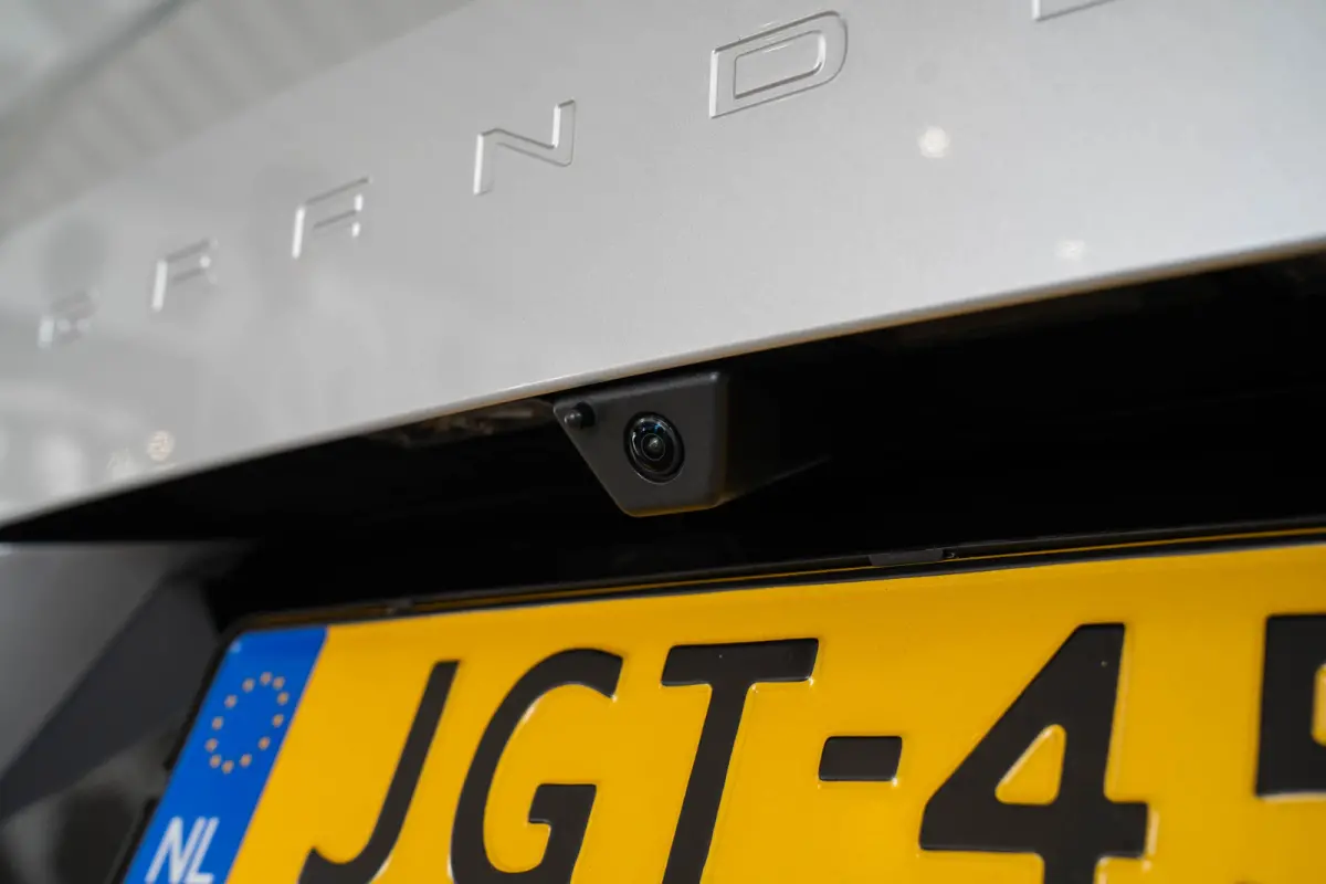 1.6 Turbo Plug-in-Hybrid GS | Tot 8 Jaar Garantie | Panoramdak | 20 Inch LM | Focal Sound | Elektrische Achterklep | Navigatie |