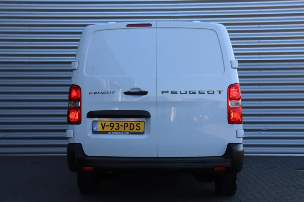 2.0 BLUEHDI 145PK L3H1 AUTOMAAT / NAVI / AIRCO / LED / PDC / CAMERA / BPM VRIJ / BETIMMERING / WINTERPAKKET / 1E EIGENAAR !!