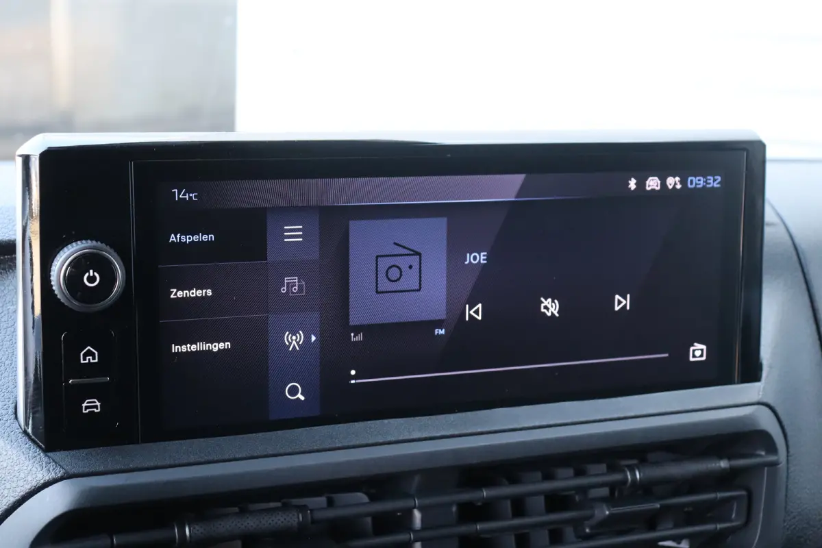 2.0 BLUEHDI 145PK L3H1 AUTOMAAT / NAVI / AIRCO / LED / PDC / CAMERA / BPM VRIJ / BETIMMERING / WINTERPAKKET / 1E EIGENAAR !!
