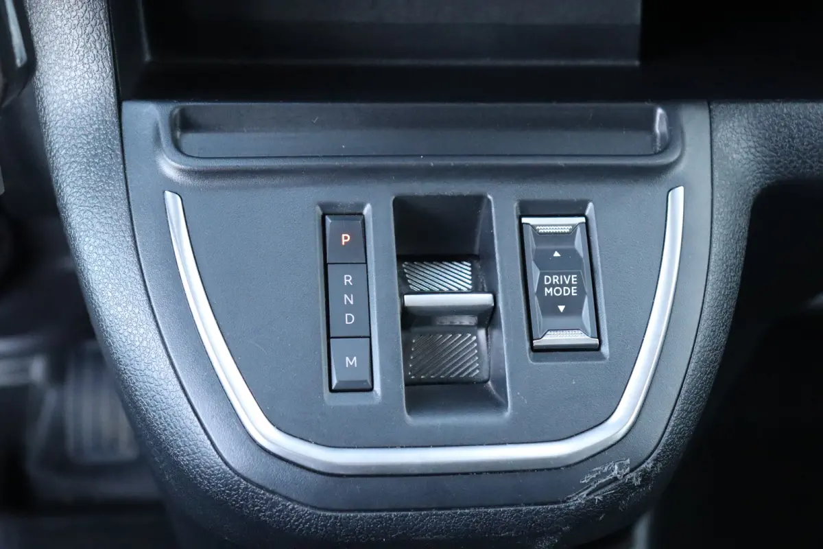 2.0 BLUEHDI 145PK L3H1 AUTOMAAT / NAVI / AIRCO / LED / PDC / CAMERA / BPM VRIJ / BETIMMERING / WINTERPAKKET / 1E EIGENAAR !!