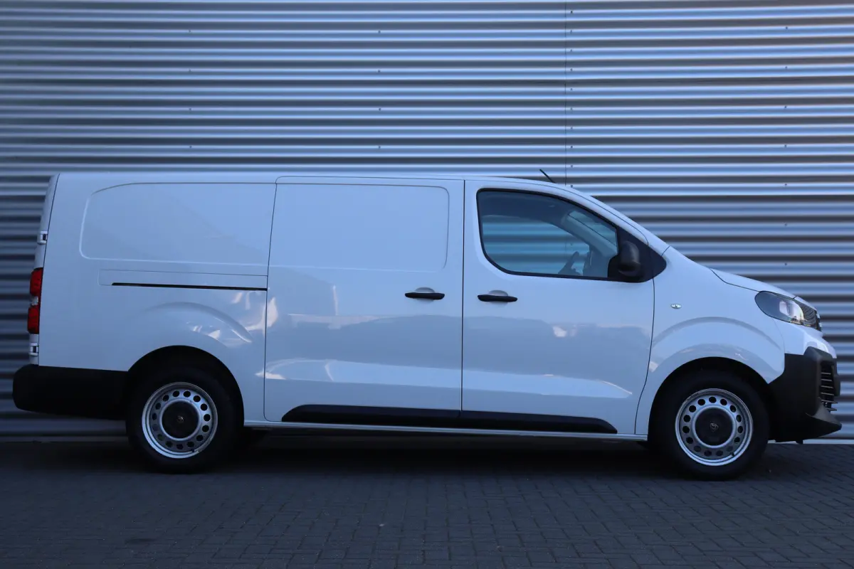 2.0 BLUEHDI 145PK L3H1 AUTOMAAT / NAVI / AIRCO / LED / PDC / CAMERA / BPM VRIJ / BETIMMERING / WINTERPAKKET / 1E EIGENAAR !!