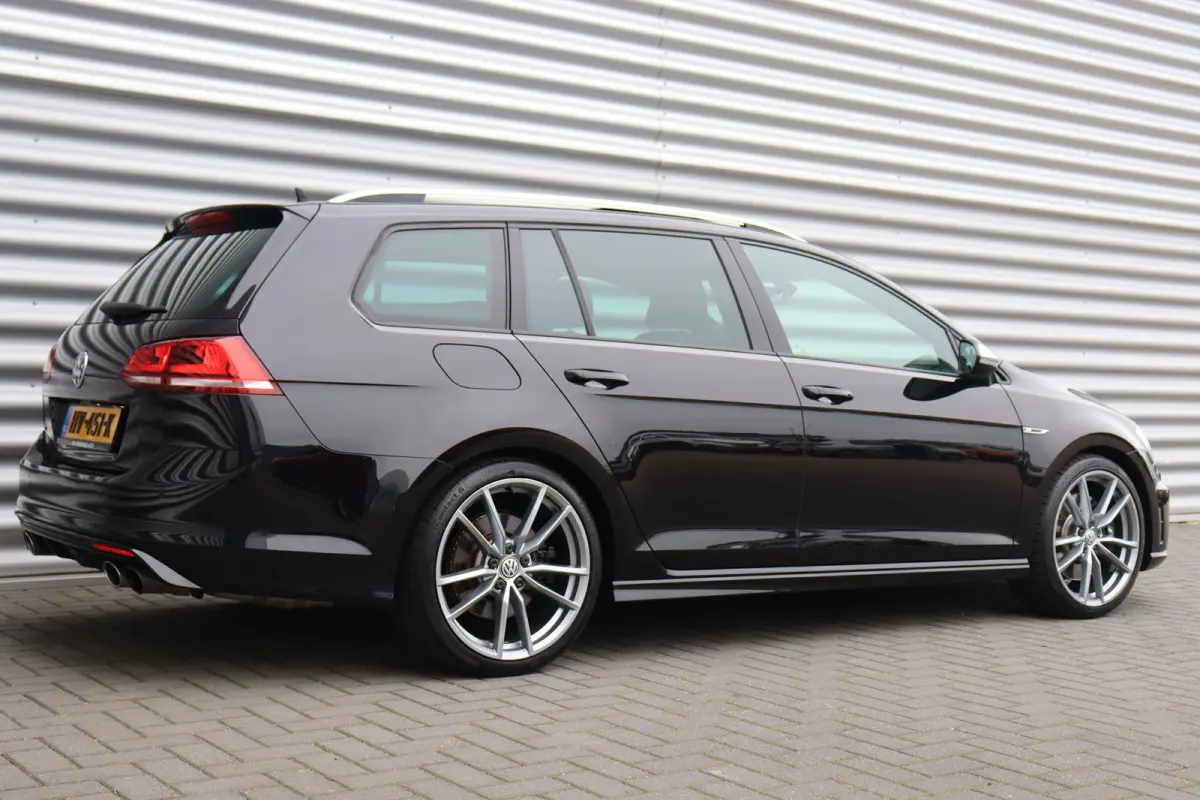 R 2.0 TSI 300PK 4-MOTION AUTOMAAT / NAVI / CLIMA / FULL-LED / ORG. NL. / 19" PRETORIA / PANO. DAK / KEYLESS / ADAPT. CRUISE / DYNA AUDIO !!