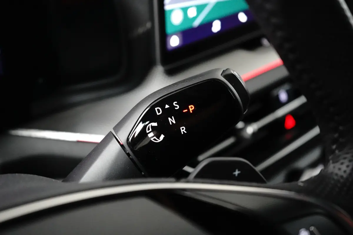 1.5 TSI PHEV Sportline Business | Achteruitrijcamera | Cruise control adaptief | Elektrisch verstelb. bestuurdersstoel met geheugen