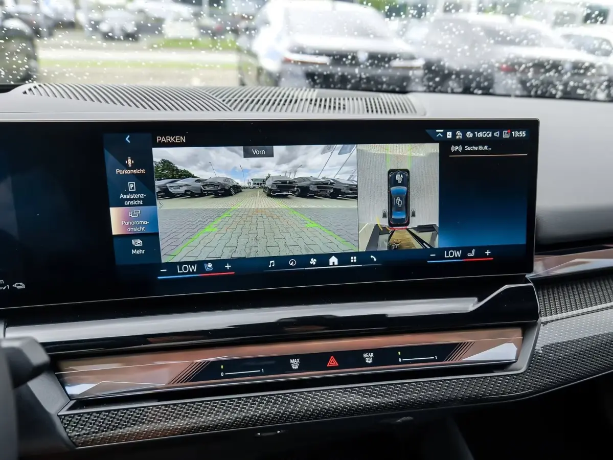 550e xDrive M-SPORT ** LED, LEDER, PANO, TREKH, 20-inch LMV, M-REMMEN, MEM ** Ex BMW-AG ** ** INFORMEER OOK NAAR ONZE AANTREKKELIJKE FINANCIAL-LEASE TARIEVEN **