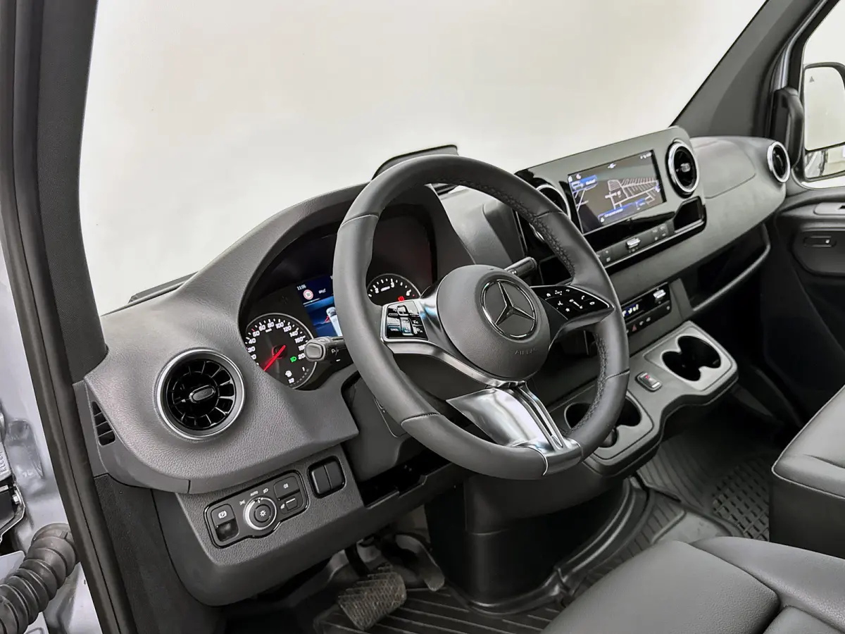 319 CDI L4H2 Pro 4x4 Nieuwstaat Distronic Elektrische-Schuifdeur Parkeerpakket Stoel & Stuurverwarming