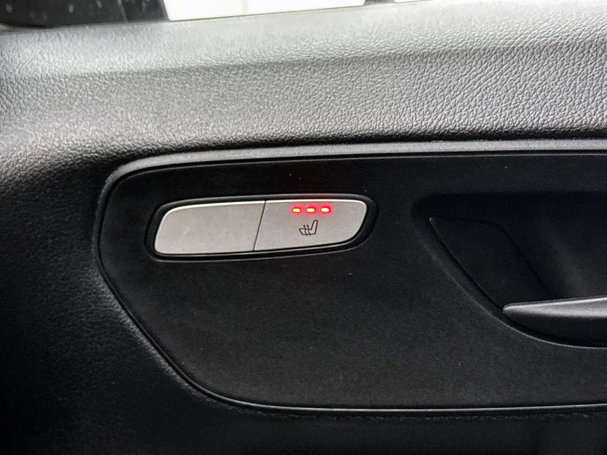 116 CDI Lang Automaat Led Navigatie Trekhaak Carplay Certified garantie