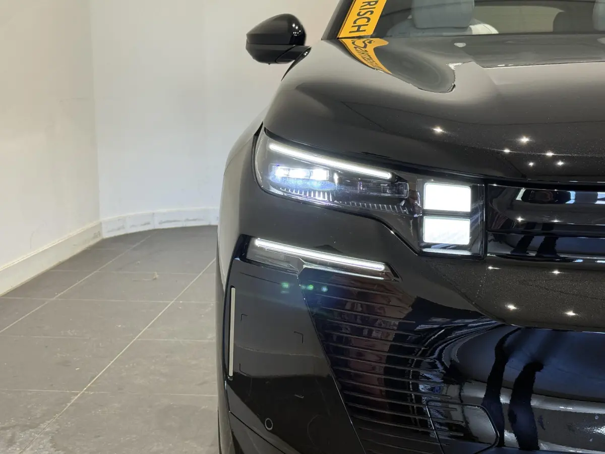 Max Comfort Range 74 kWh l PANORAMADAK l WARMTEPOMP l APPLE CARPLAY & ANDROID AUTO l CAMERA l ELEK. STOELEN l ACTIE MODEL DIRECT LEVERBAAR!!!!!!