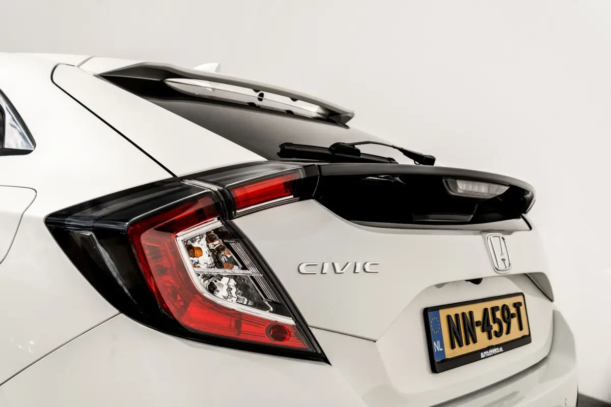 1.0 i-VTEC Executive | Leder | Panoramadak | Trekhaak | Carplay | LED | Org. NL