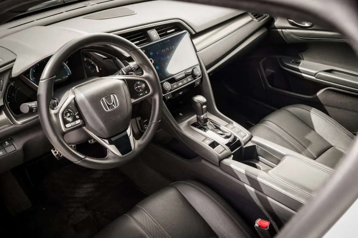 1.0 i-VTEC Executive | Leder | Panoramadak | Trekhaak | Carplay | LED | Org. NL