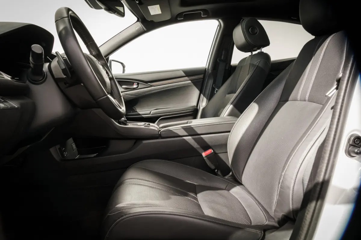 1.0 i-VTEC Executive | Leder | Panoramadak | Trekhaak | Carplay | LED | Org. NL