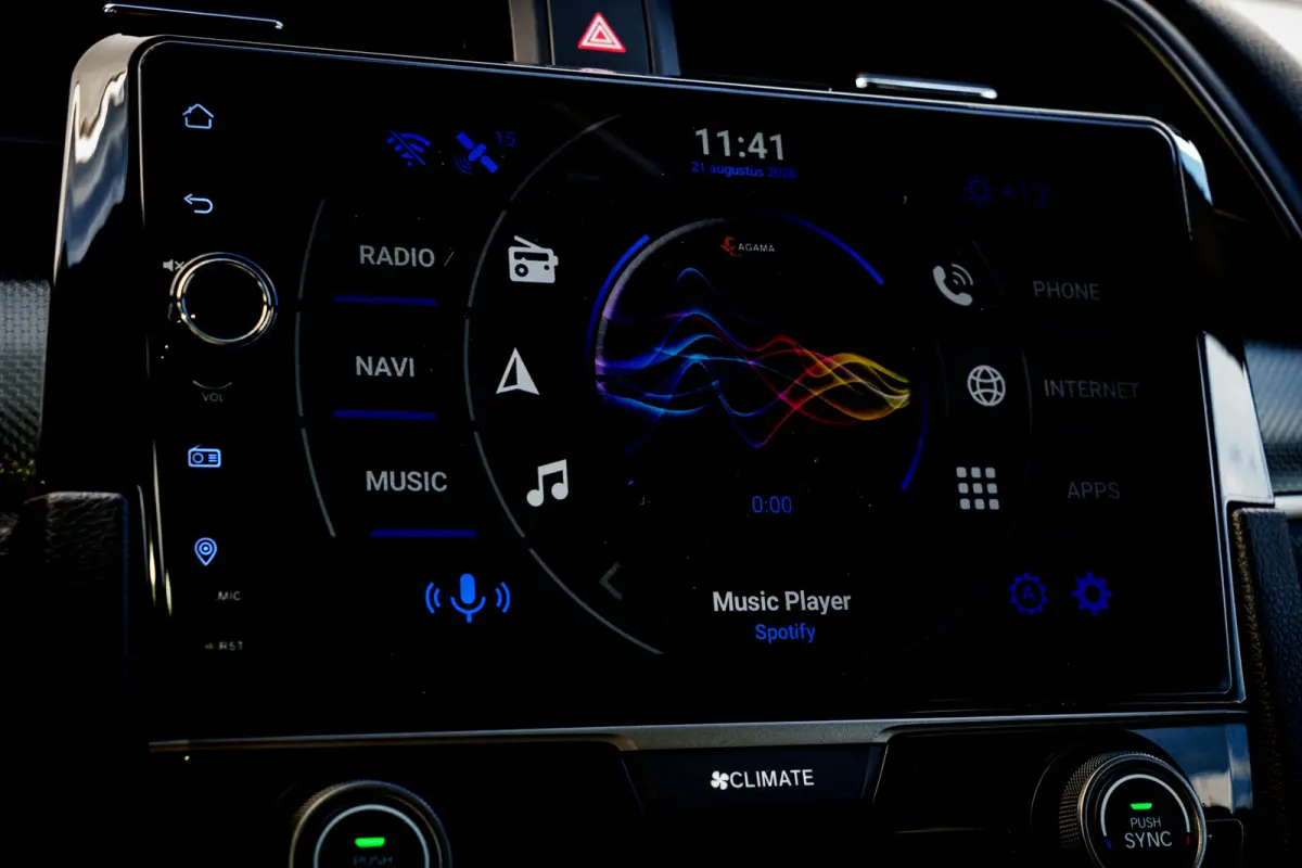 1.0 i-VTEC Executive | Leder | Panoramadak | Trekhaak | Carplay | LED | Org. NL