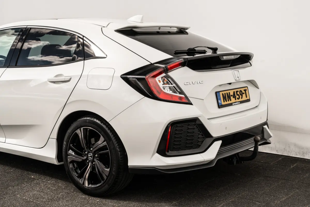 1.0 i-VTEC Executive | Leder | Panoramadak | Trekhaak | Carplay | LED | Org. NL
