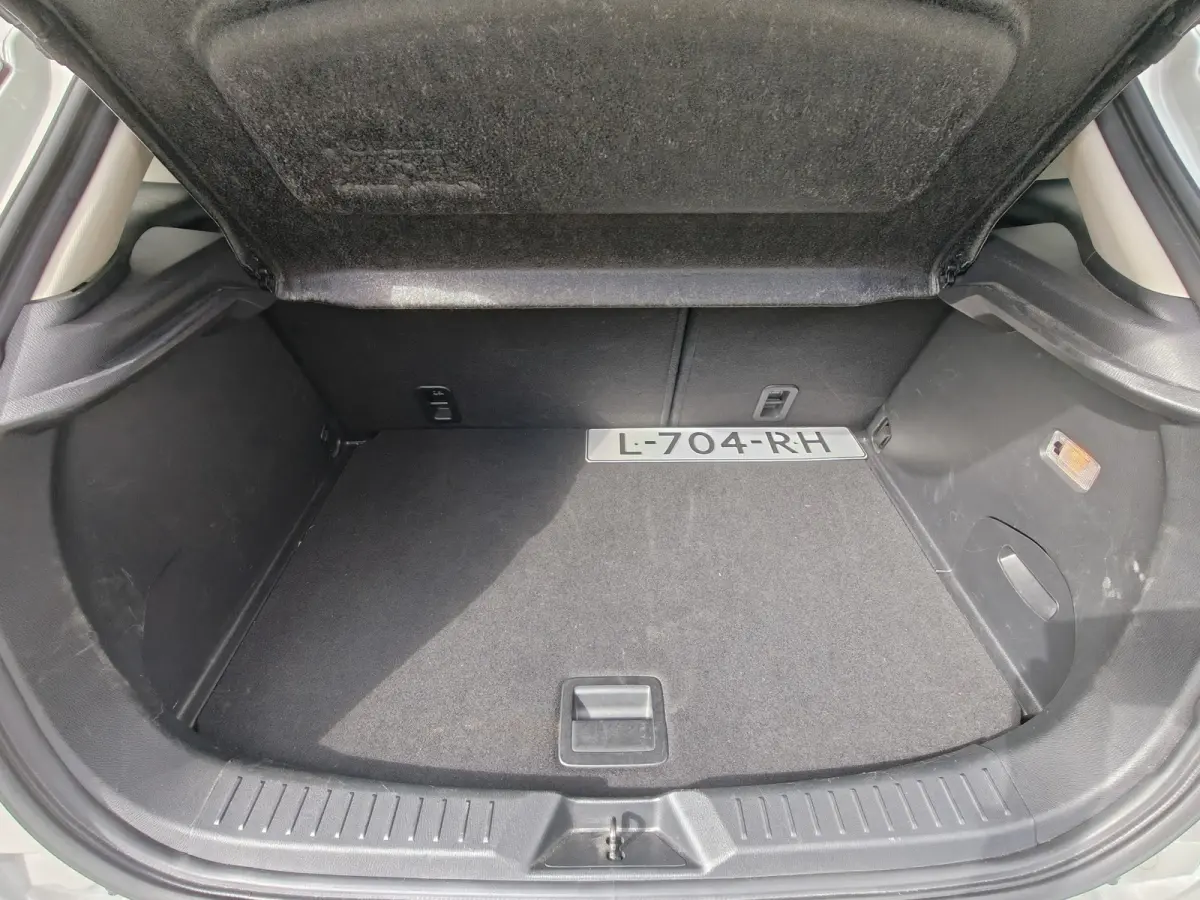 2.0 SkyActiv-G 120 GT-M / Bose / HUD / ACC / Elektr. Stoel / Stoel/Stuur verwarm. / Camera Achter / PDC V+A / Keyless /