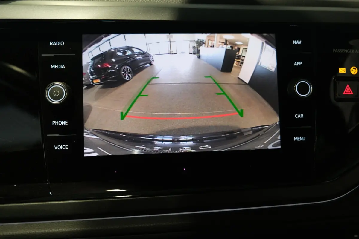 1.0 TSI 2x R-Line DSG 116PK Facelift Black Style Virtual Cam ACC