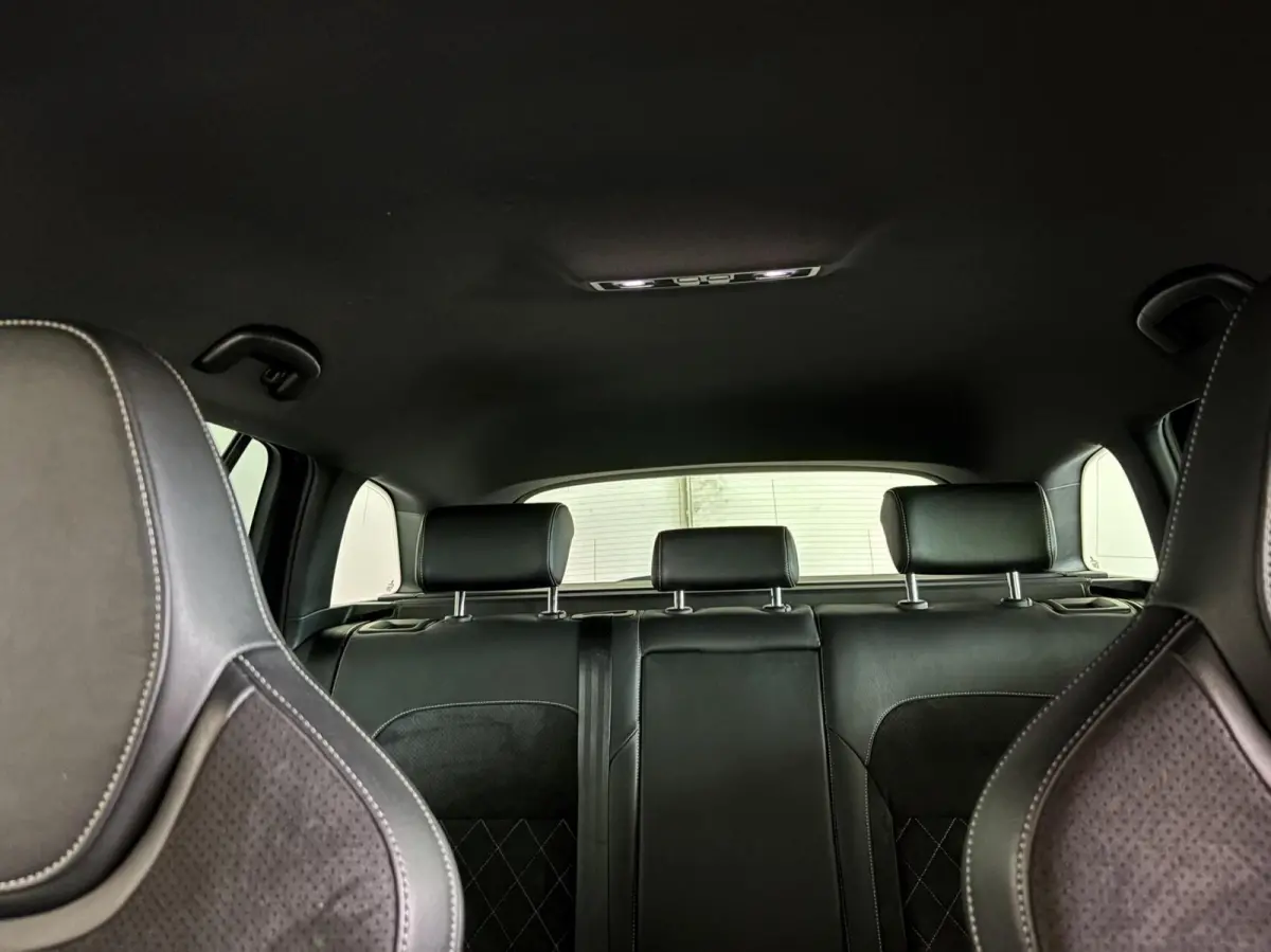 1.4 TSI iV Sportline Business 19",Virtual,2x memory-stoel