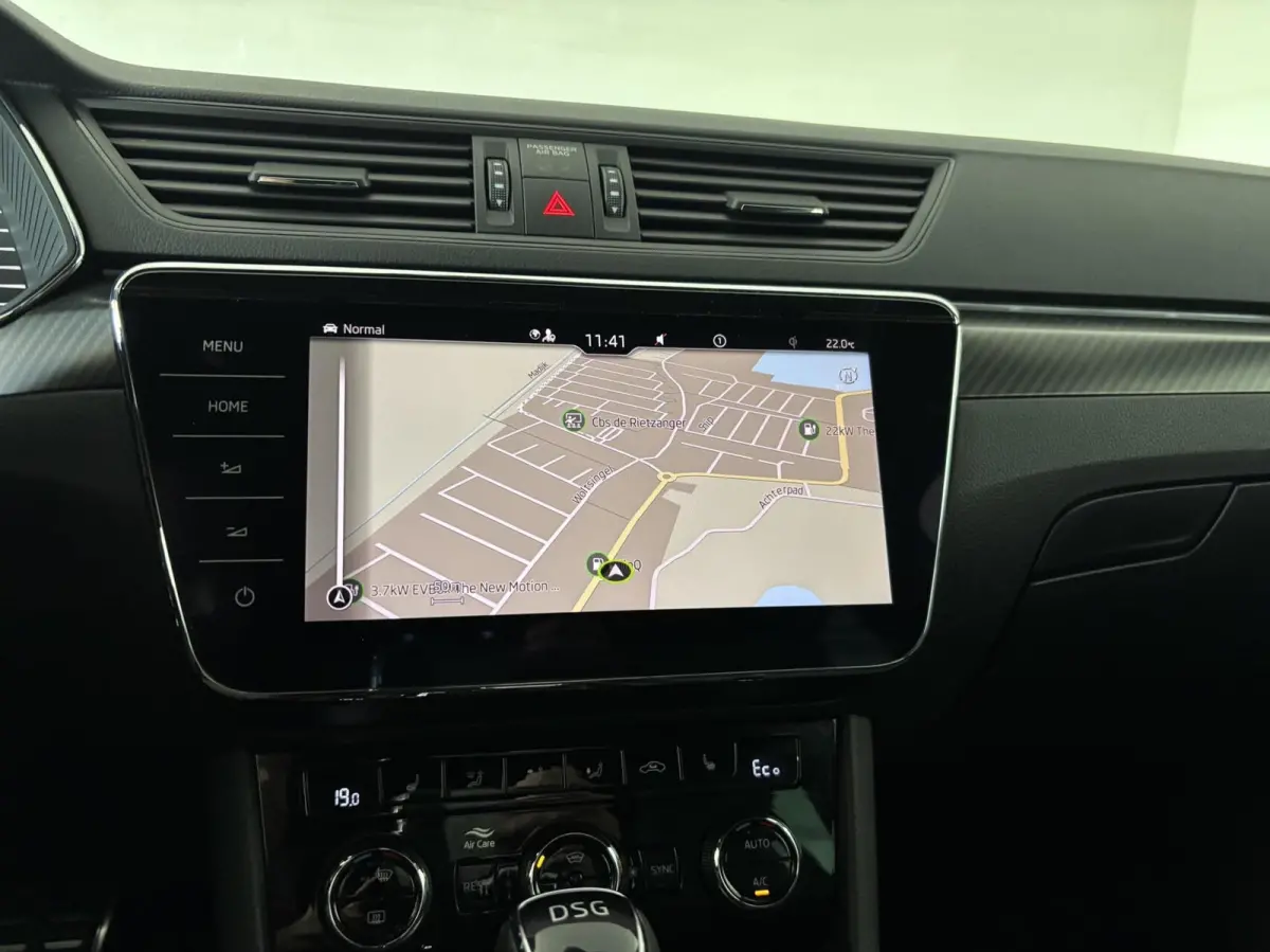 1.4 TSI iV Sportline Business 19",Virtual,2x memory-stoel
