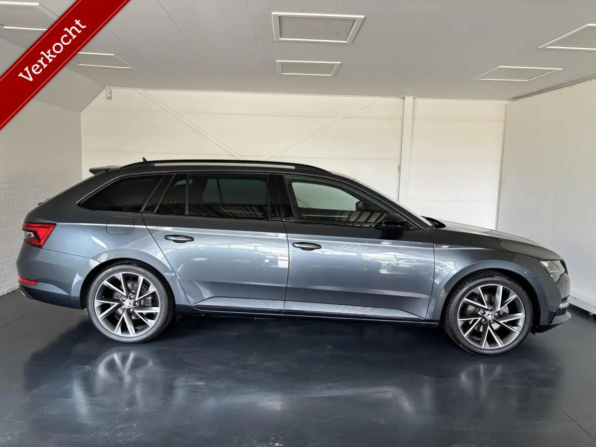 1.4 TSI iV Sportline Business 19",Virtual,2x memory-stoel