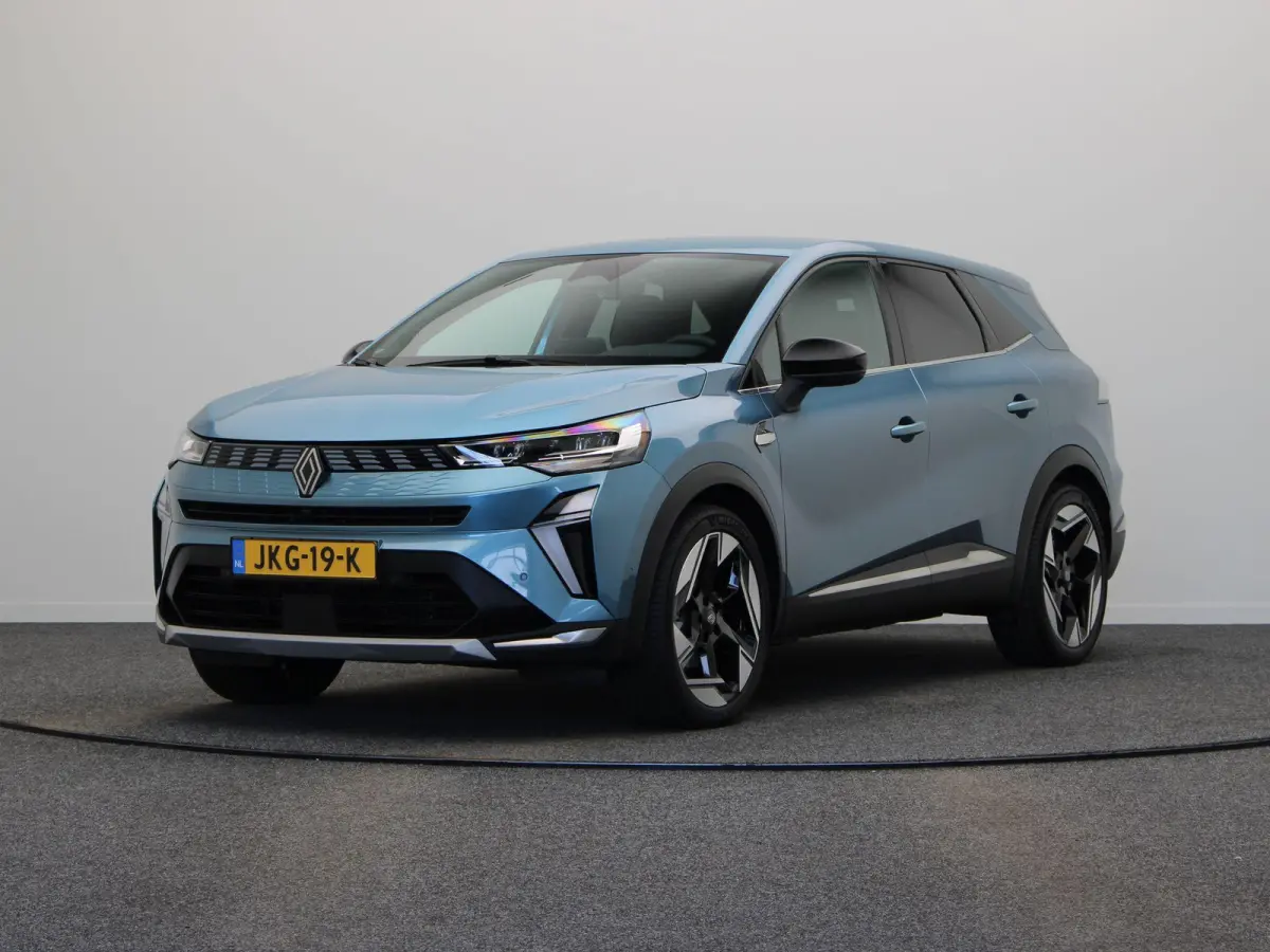 1.8 E-Tech full hybrid 160 iconic | Raam Verwarming | Stoel en Stuur Verwarming | Automatische Kofferklep |
