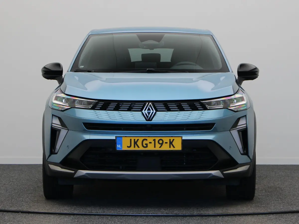 1.8 E-Tech full hybrid 160 iconic | Raam Verwarming | Stoel en Stuur Verwarming | Automatische Kofferklep |