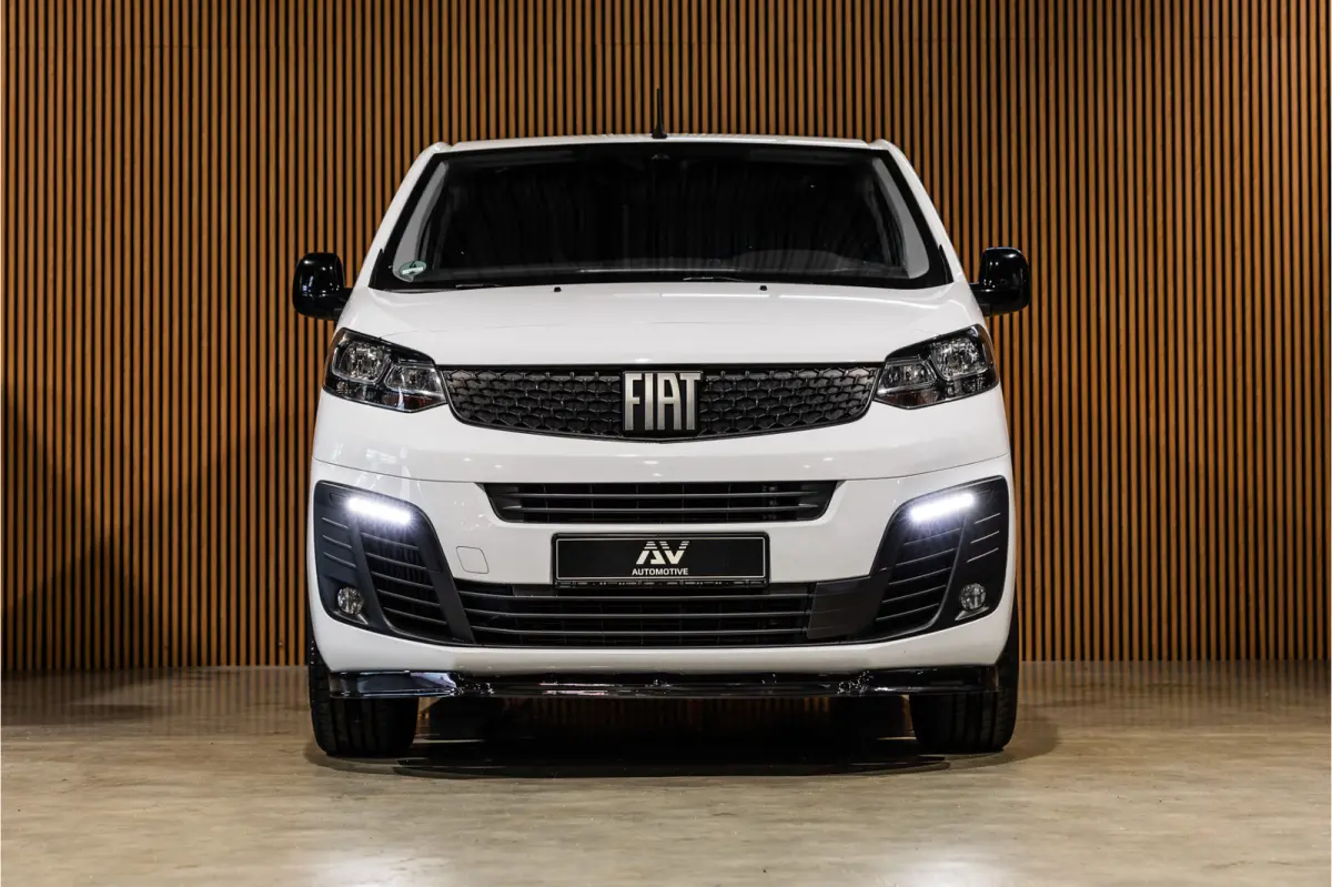 2.0 MultiJet 145 PK L2H1 | Sortimo | CarPlay | Camera | Navigatie | Trekhaak | Standkachel | Grip control | F1 Flippers | DAB | Cruise control | Keyless start | DAB | Nieuwe APK | Dealer ond