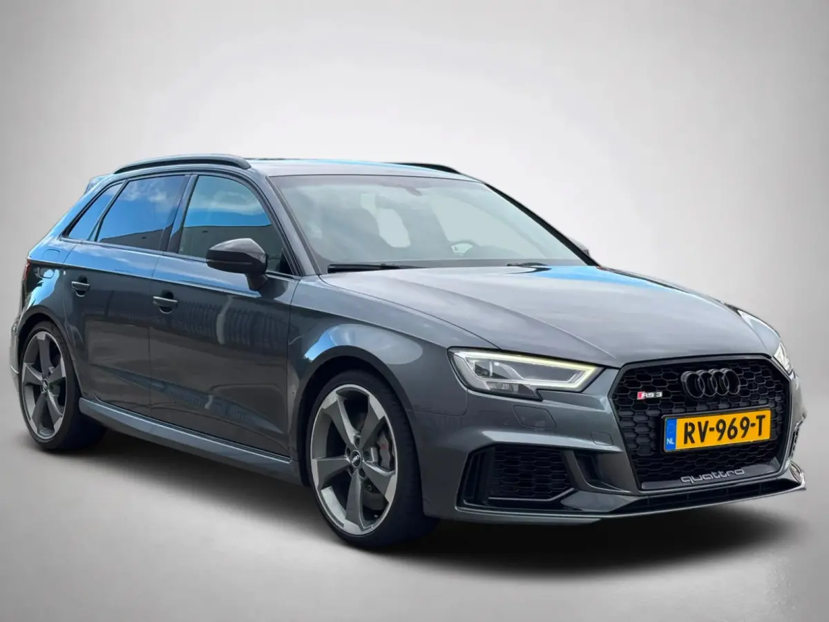 2.5 TFSI RS 3 quattro (FACE-LIFT, Perfect OndH, Keramisch, B&O, StoelV, Navi, Digitale Dash, Etc)