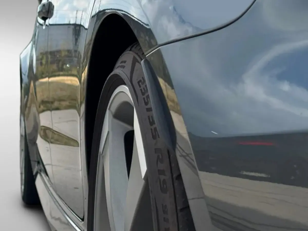 2.5 TFSI RS 3 quattro (FACE-LIFT, Perfect OndH, Keramisch, B&O, StoelV, Navi, Digitale Dash, Etc)