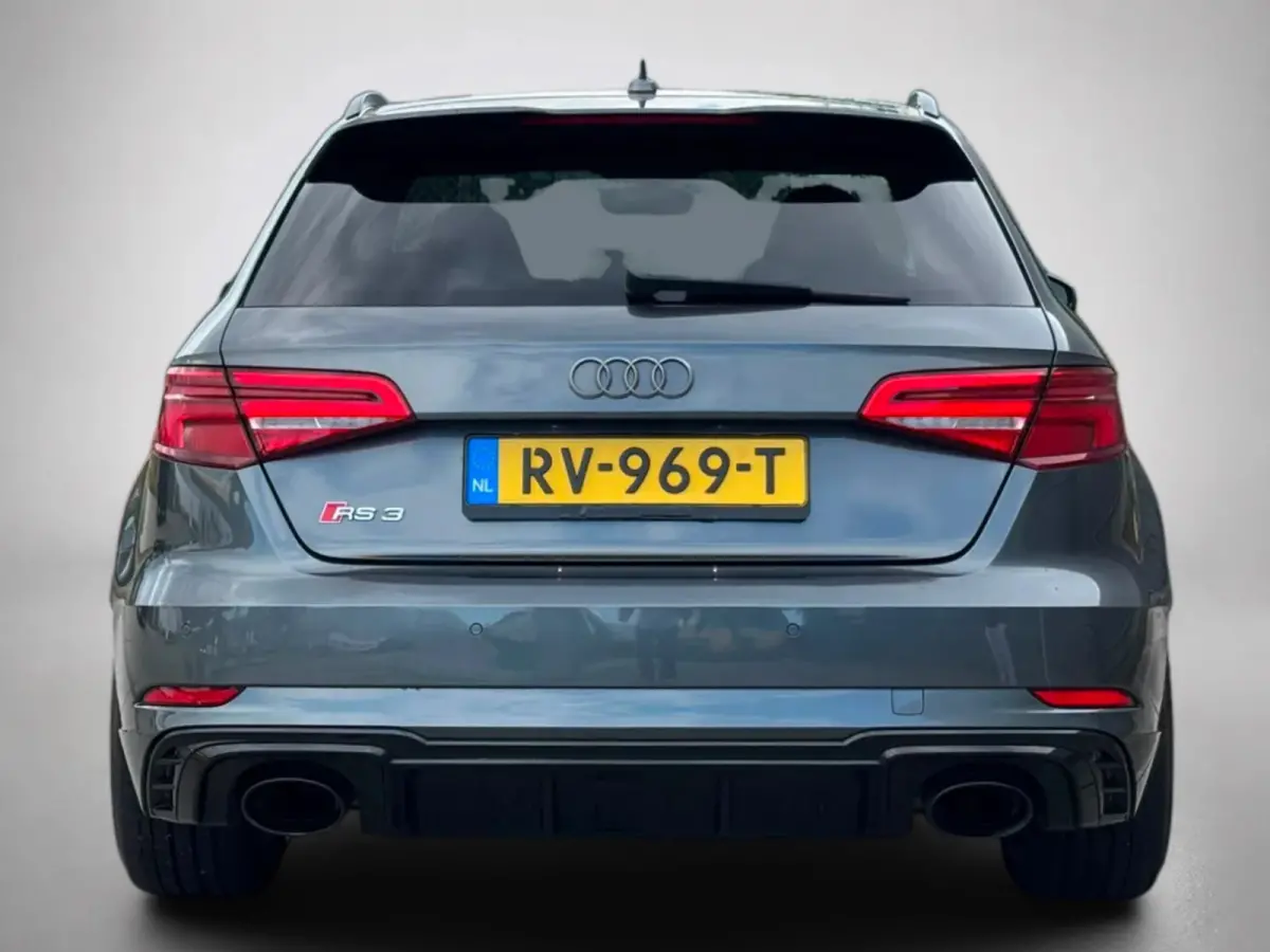 2.5 TFSI RS 3 quattro (FACE-LIFT, Perfect OndH, Keramisch, B&O, StoelV, Navi, Digitale Dash, Etc)