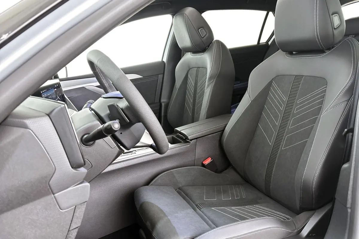 1.6 Turbo Plug In Hybrid Ultimate Facelift Panoramadak Massage Stoel-Stuurverwarming