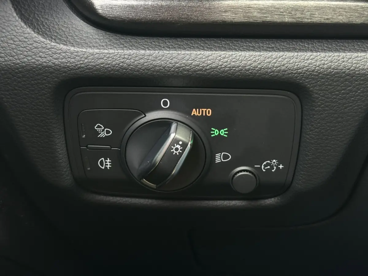 2.0TFSI quattro Sport S Line|Pano|Xenon