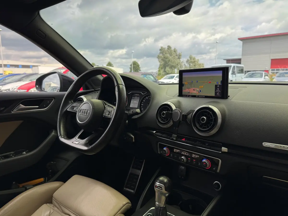 2.0TFSI quattro Sport S Line|Pano|Xenon
