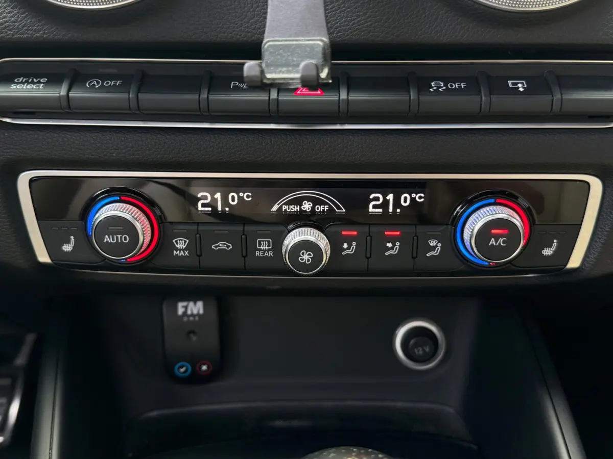 2.0TFSI quattro Sport S Line|Pano|Xenon
