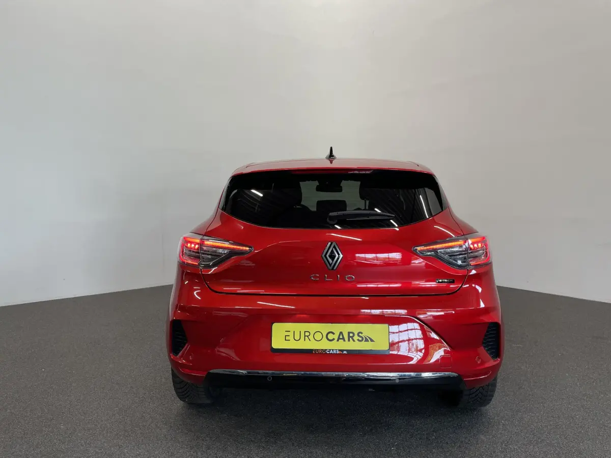 1.6 E-Tech Full Hybrid Aut. 145pk Techno 360 Camera Full LED Matrix Easy Link Digitaal Dashboard Climate Stoelverwarming Stuurverwarming Keyless Privacy Glass 16 inch LM Velgen