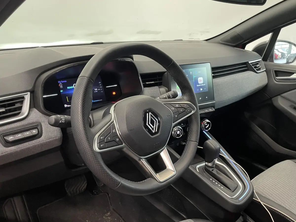 1.6 E-Tech Full Hybrid Aut. 145pk Techno 360 Camera Full LED Matrix Easy Link Digitaal Dashboard Climate Stoelverwarming Stuurverwarming Keyless Privacy Glass 16 inch LM Velgen